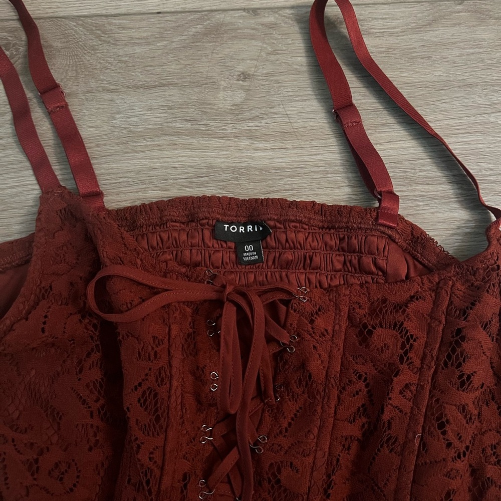 Torrid fire brick Lace Corset Crop Top - Picture 5 of 9